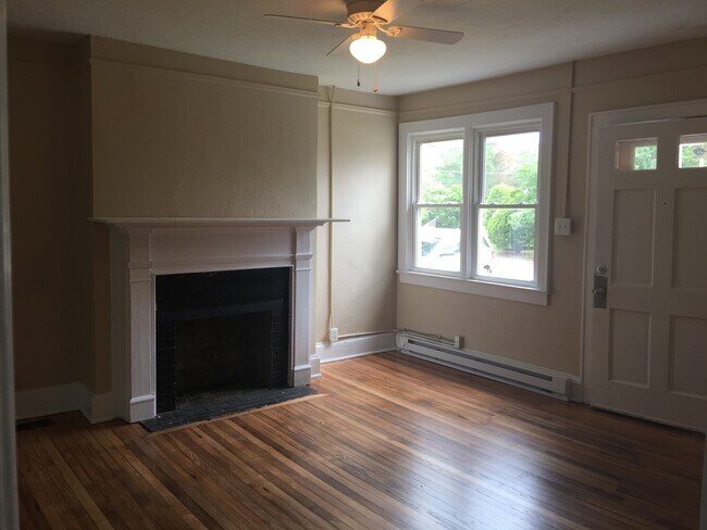 Foto del edificio - 1400- B Summit Ave