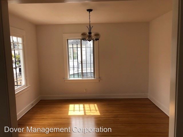 Building Photo - 3 br, 1 bath House - 163 N. Alexandria Avenue