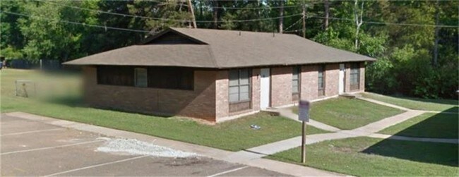 Building Photo - 111 Clearview St