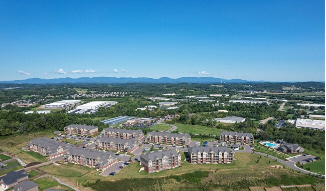 Building Photo - Waterstone Apartments