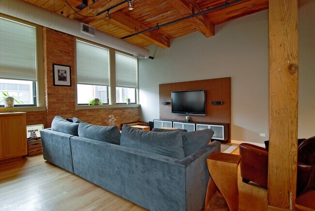 Foto del edificio - 411 S Sangamon St