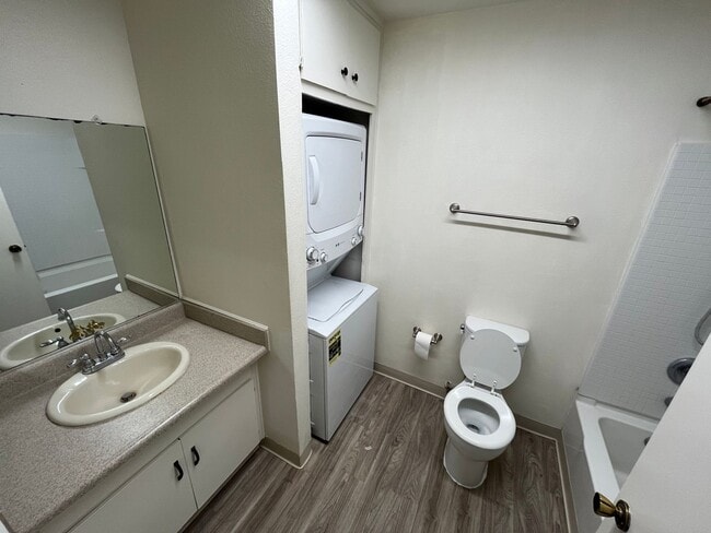 Building Photo - 3490 Santa Maria Way #103F