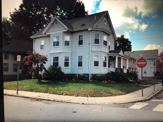 Building Photo - 57 Wadsworth Ave