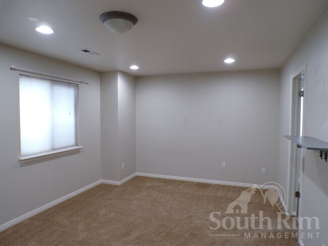 Foto del edificio - 1132 S 1800 E