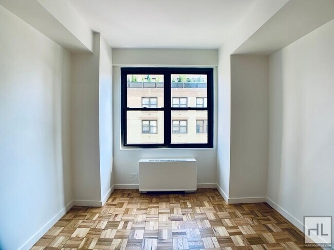 Building Photo - EAST 49 STREET