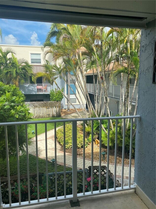 Foto principal - 4600 SW 67th Ave