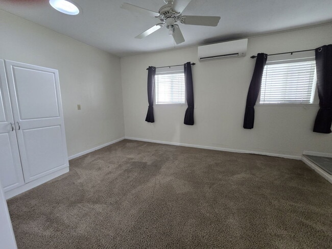 Building Photo - 1811 NW Kline St