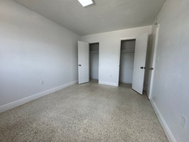 Foto del edificio - 935 SW 71st Ave
