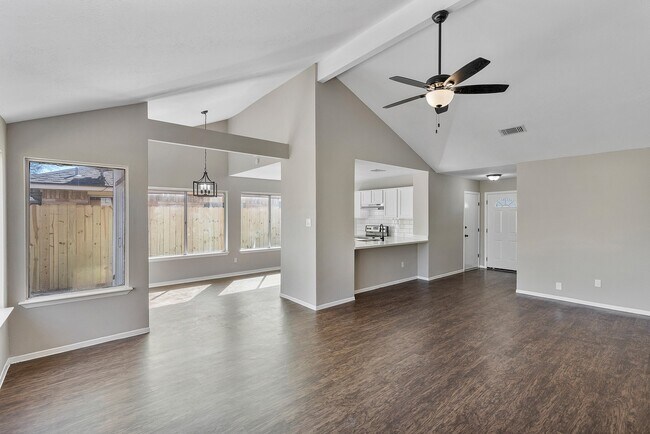 Foto del edificio - 12710 Copper Mill Dr