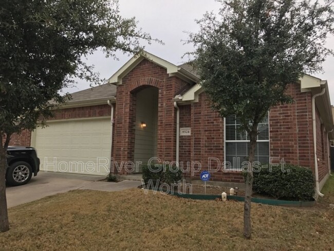 Foto del edificio - 8524 Silverbell Ln