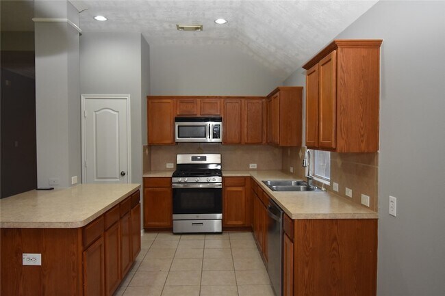 Building Photo - 9518 Brackenton Crest Dr