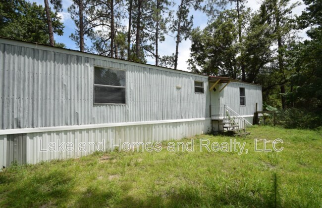 Foto del edificio - 8418 US Hwy 98 N