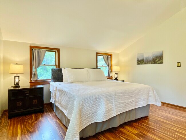 Foto del edificio - 391 Gifford Hill Rd