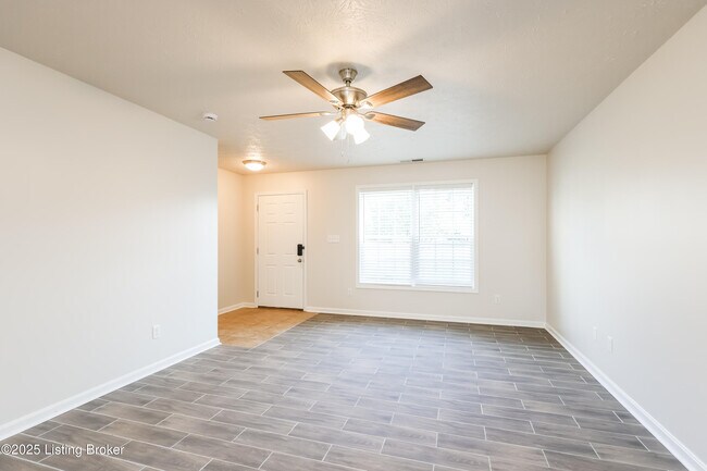 Foto del edificio - 8712 Chetwood Trace Dr