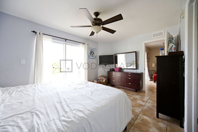 Foto del edificio - 280 SW 20th Rd