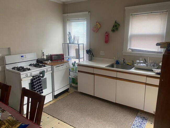 Foto del edificio - 29 Sunset Rd