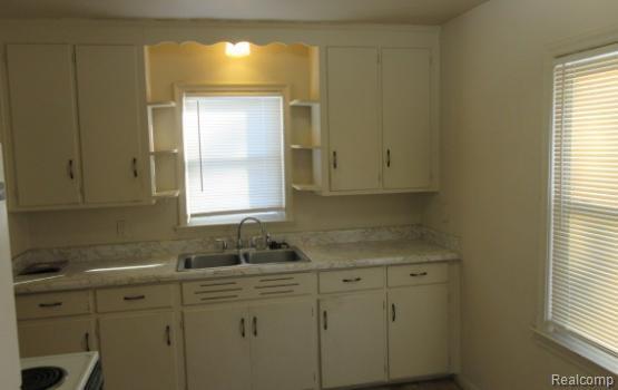 Foto del edificio - 4192 Greenfield Rd