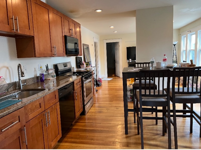 Photo - 6 Saunders Rd (Norwood, MA)