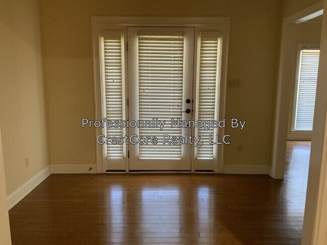 Building Photo - 130 Southpointe Dr