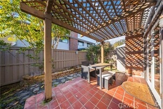 Building Photo - 3244 Caminito Ameca