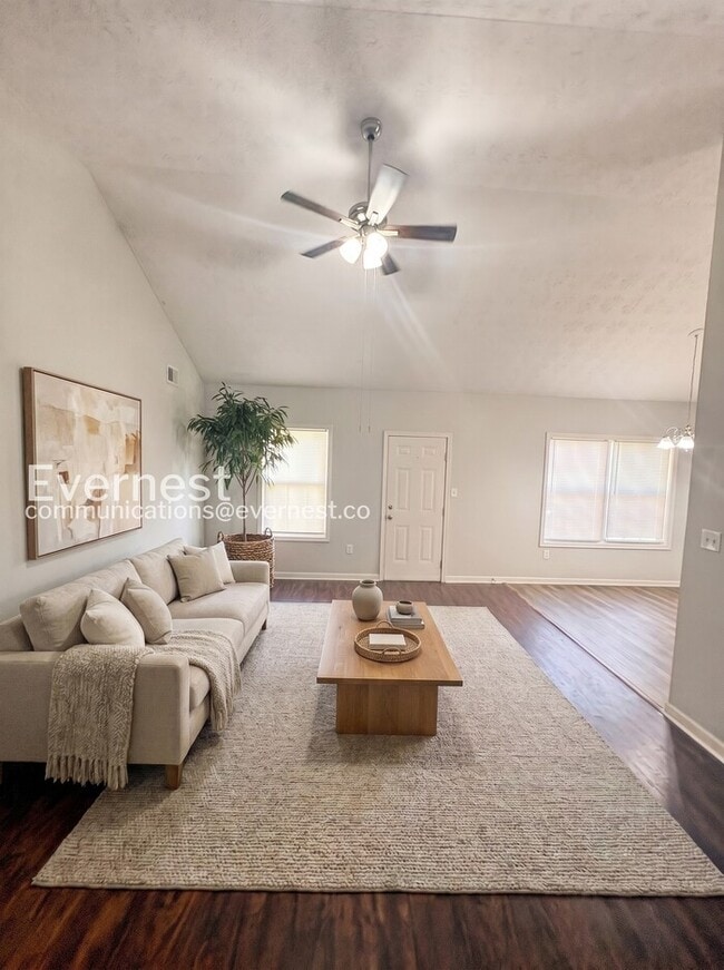 Photo - 508 Bridgeport Pl House