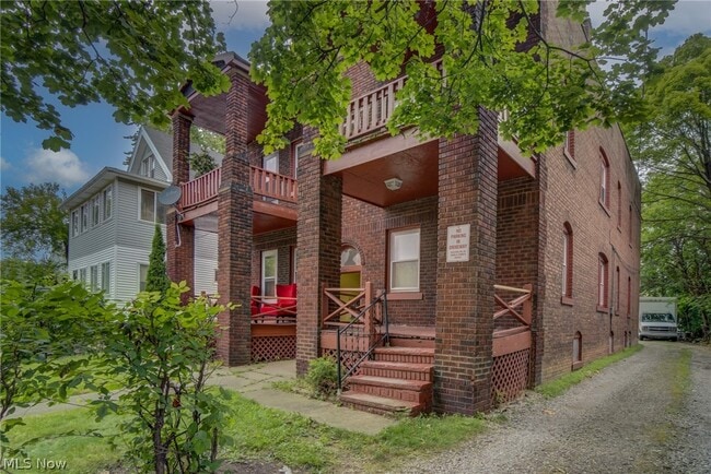 Building Photo - 3467 E 149th St