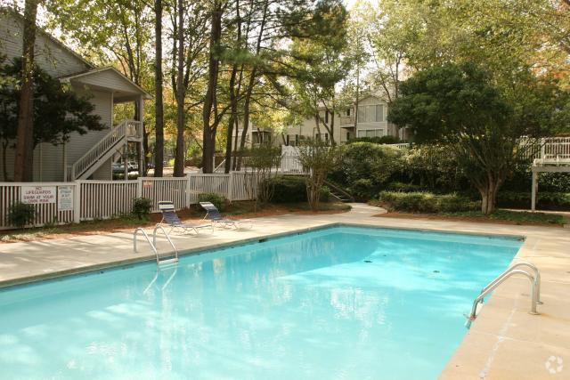 Piscina - Hairston Woods