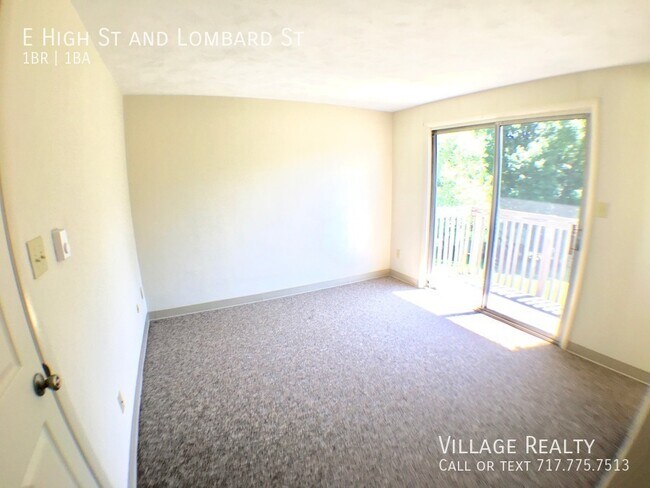 Building Photo - Remodeled 1-Bed efficiency apartment with ...