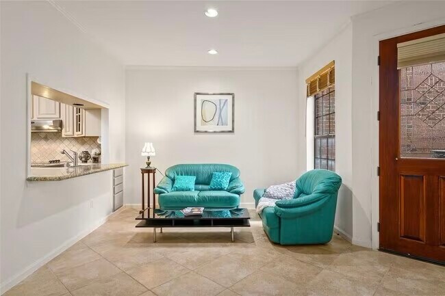Foto del edificio - 2728 W Holcombe Blvd