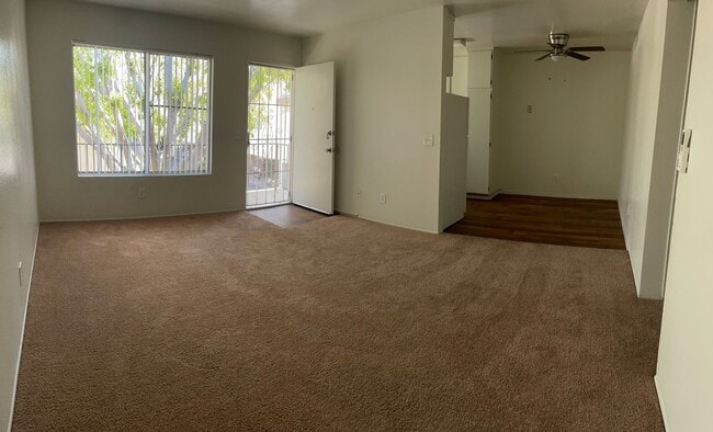 Interior Photo - Mohawk Gardens