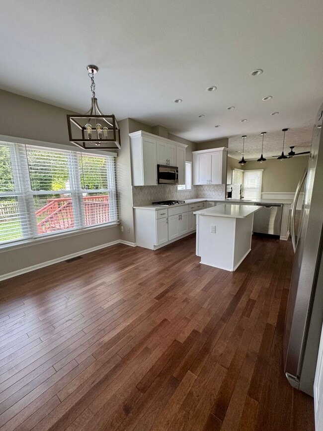 Building Photo - 2657 Christopher Farms Dr