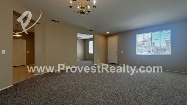 Foto del edificio - 8725 Bridgeport Ave