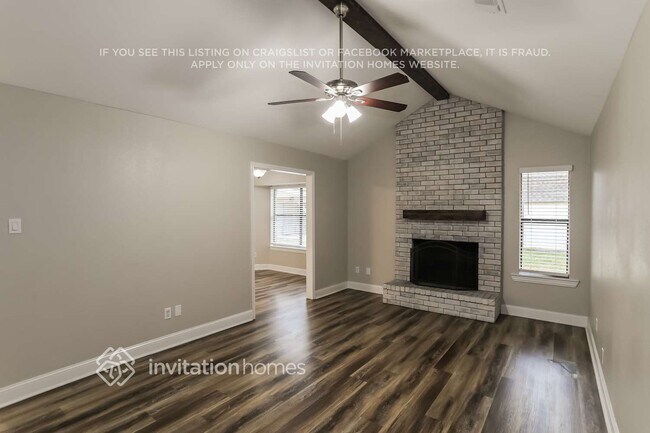 Foto del edificio - 3302 Sycamore Dr