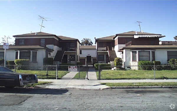 Primary Photo - 440 W 80th St