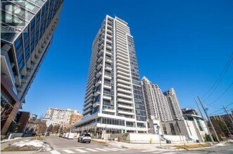 Building Photo - 75 Canterbury Pl