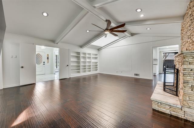 Building Photo - 3709 Peter Pan Dr