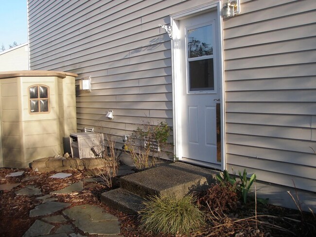 Side Door - 26222 233rd Ct SE