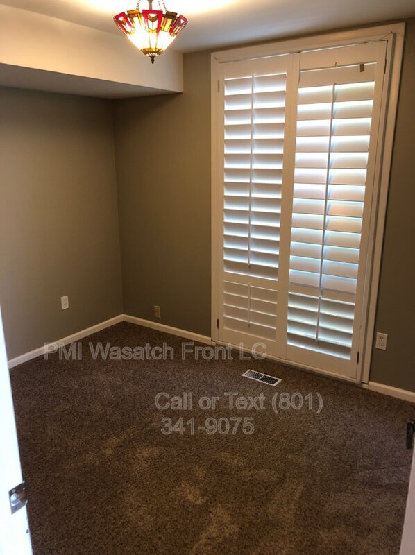 Building Photo - 1738 Oak Springs Dr.