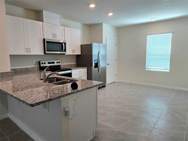 Foto del edificio - 2723 Golden Trout Ln