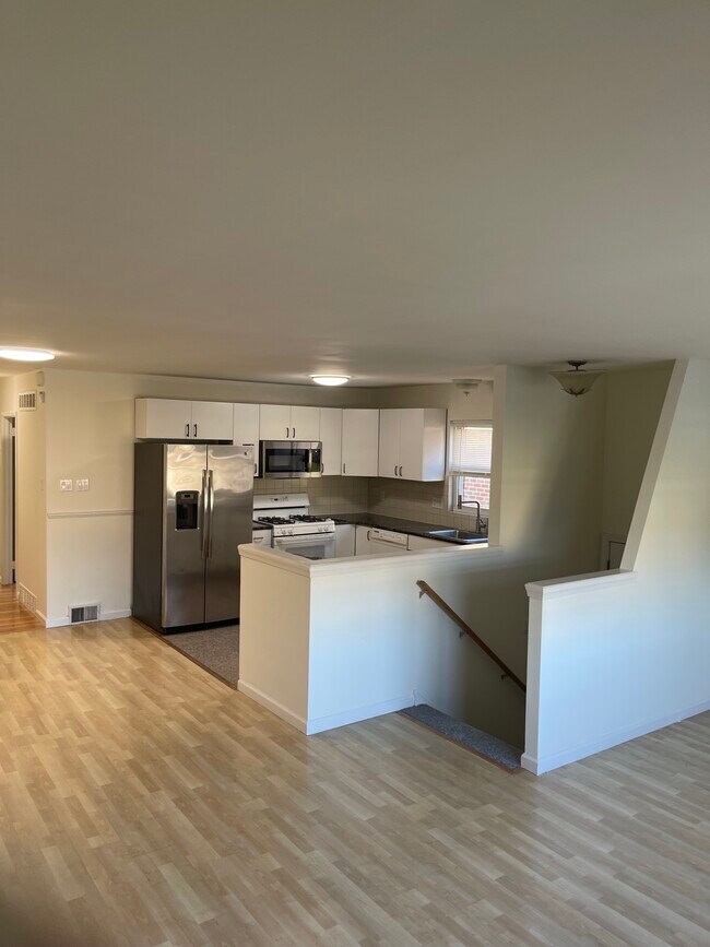 Foto del edificio - 7958 Langdon St