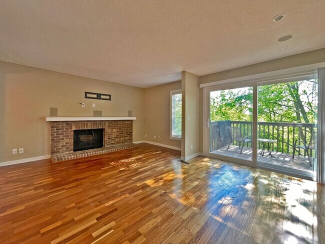Foto del edificio - Gorgeous Townhome in the Preserve, 2 Firep...