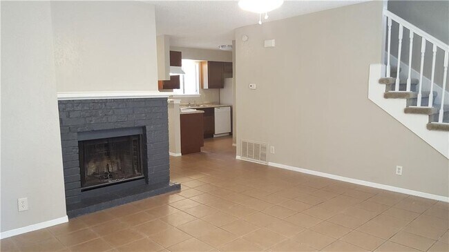 Foto del edificio - 507 Algerita Dr