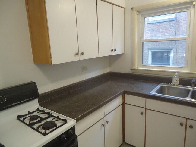 Foto del edificio - 4936 Greenwood St