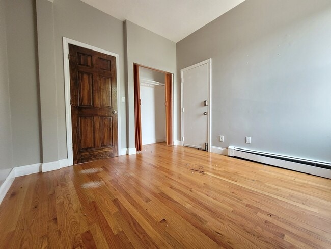 Photo - 338 Warren St Apartment