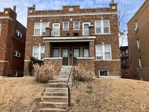 Building Photo - 3753-3755-3755 Dunnica Ave