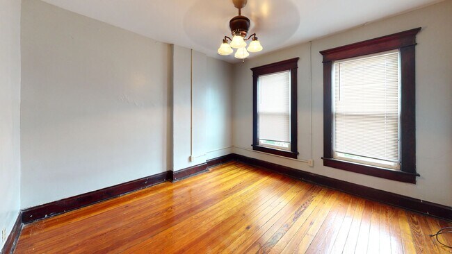 Building Photo - 1638 N 4th St