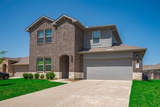 Building Photo - 12013 New River Ct