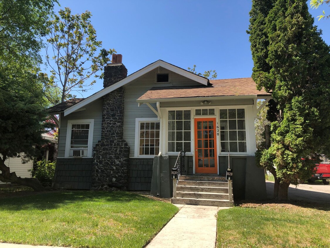 1620 Blaine St Unit A, Caldwell, ID 83605 Room for Rent in Caldwell