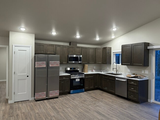 Foto del edificio - 3343 W Middle Rdg Ave