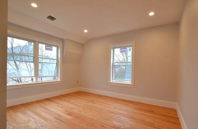 Foto del edificio - 26 Bothwell Rd